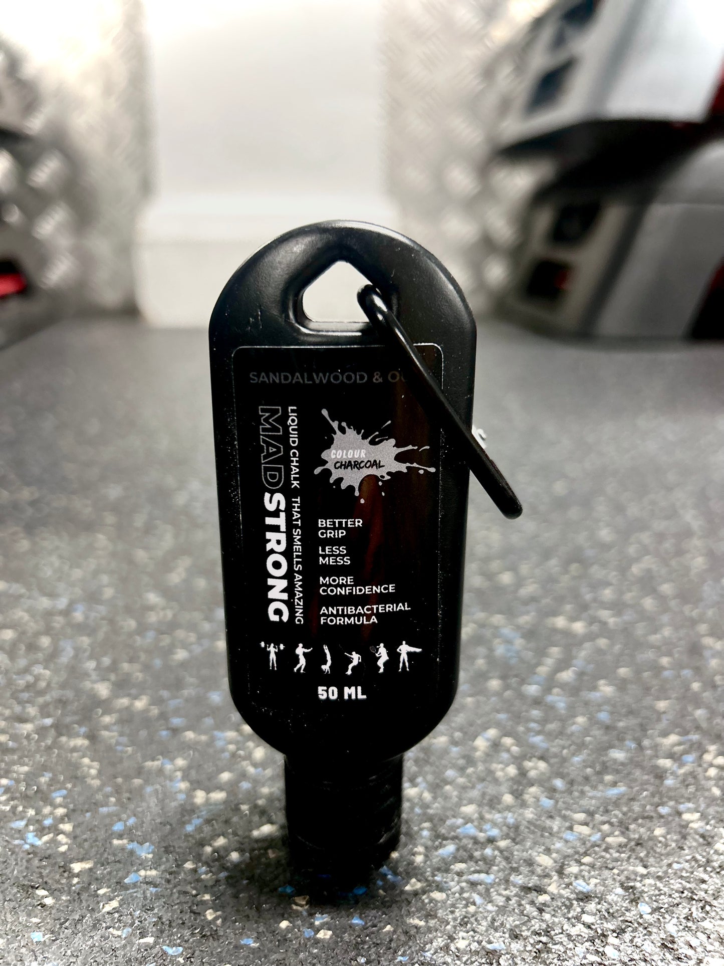 LIQUID CHALK - grey Charcoal - Sandalwood & Oud